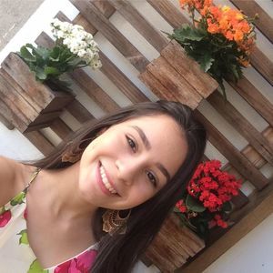 Meet your Posher, Ana flávia